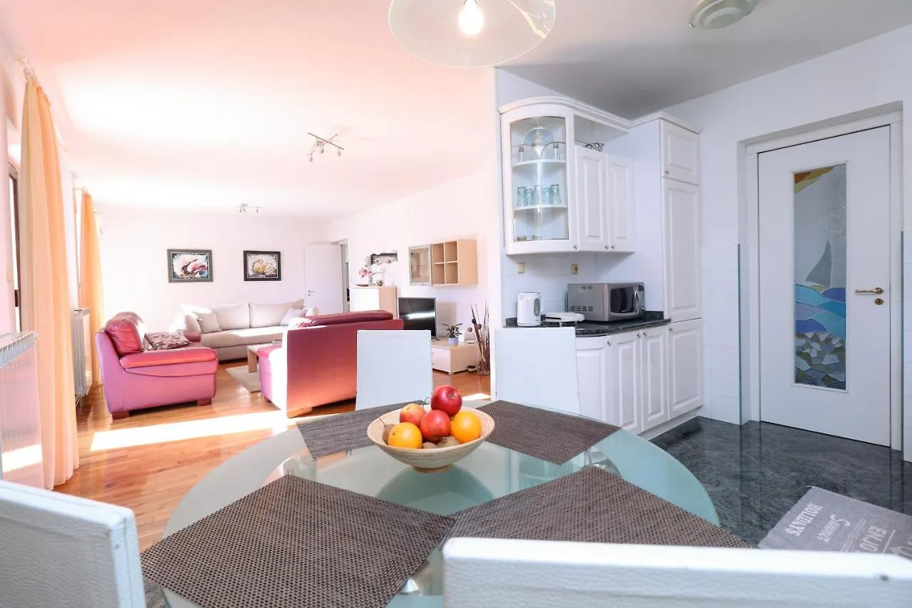Apartment Green Oasis Abbázia